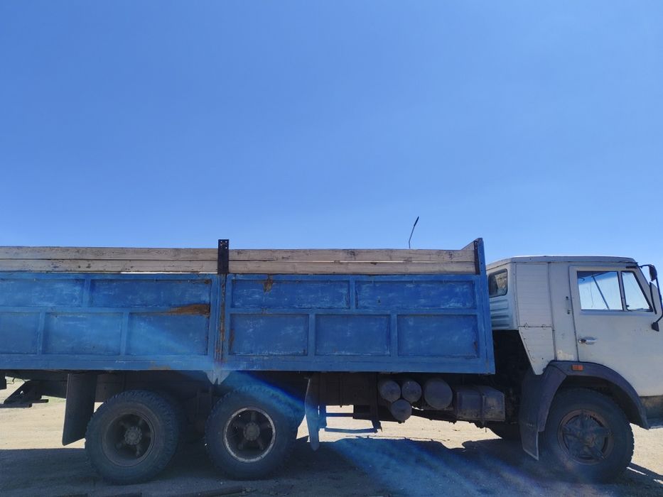 Камаз самосвал 10ка.