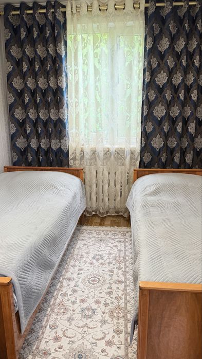 Кровать натуральный дерево