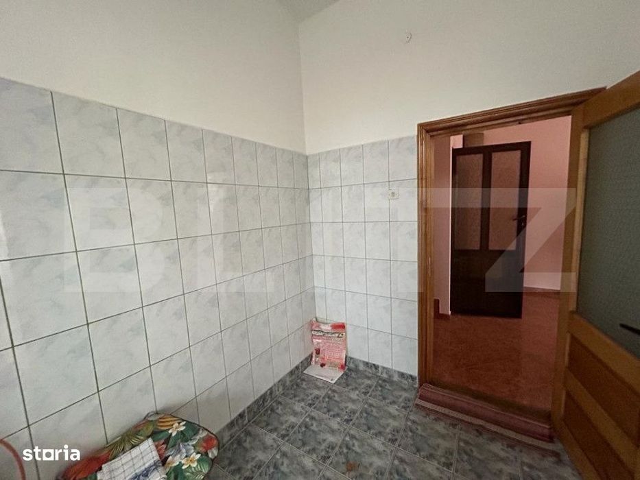 Casa mutifunctionala, 380 mp utili, pretabila pentru activitati comerc