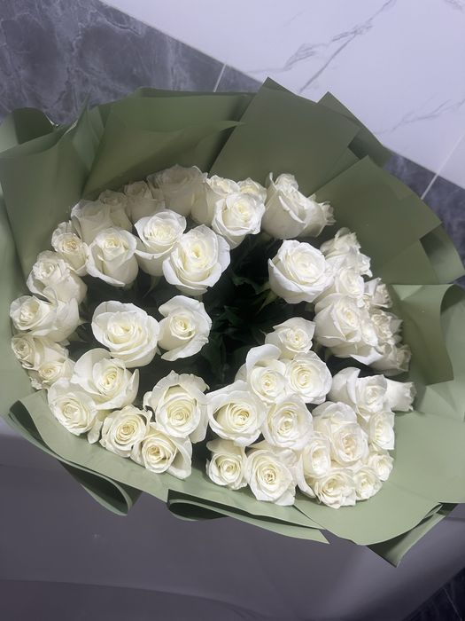 Цветы,51 роза белый