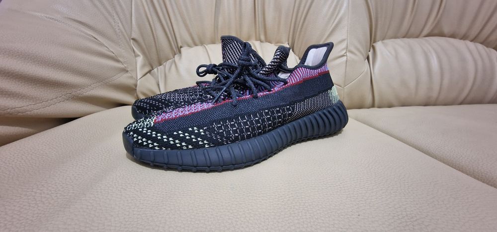 Yeezy     Yechil