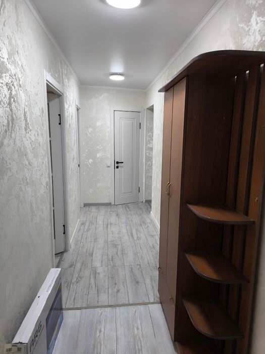 Сдам в аренду 4-х ком. квартиру