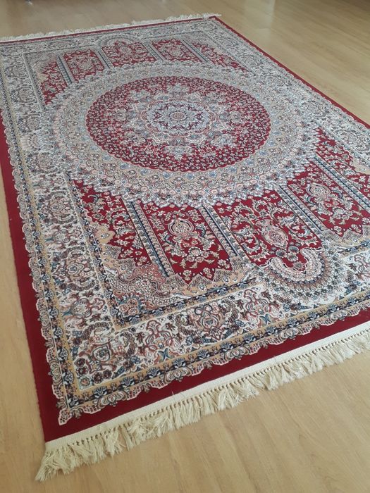 Продам ковёр 2×3