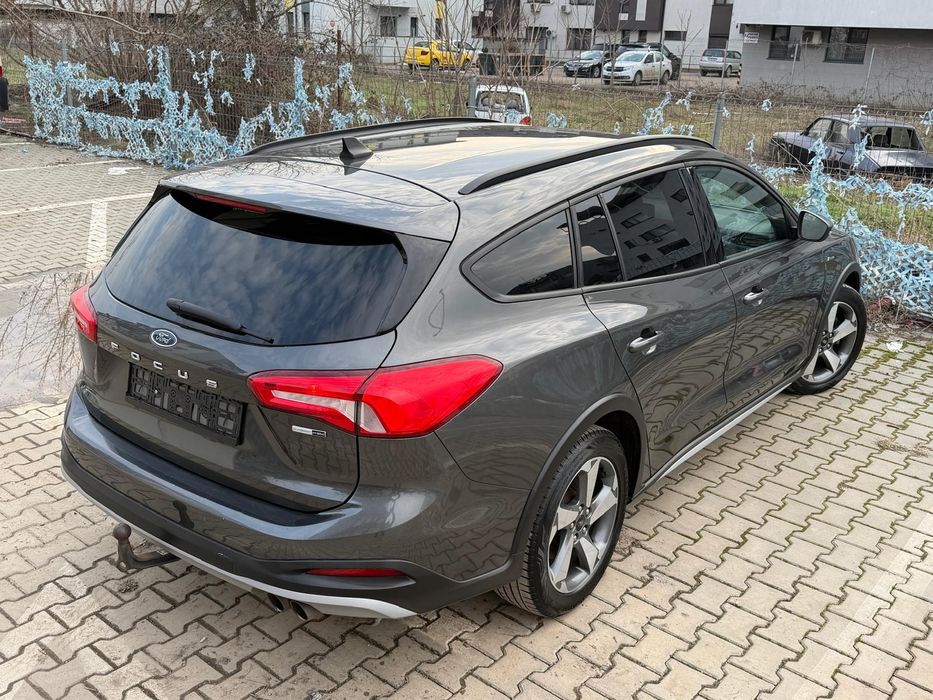 Ford Focus Active - Hybrid - Ceasuri Plasma - Head Up
