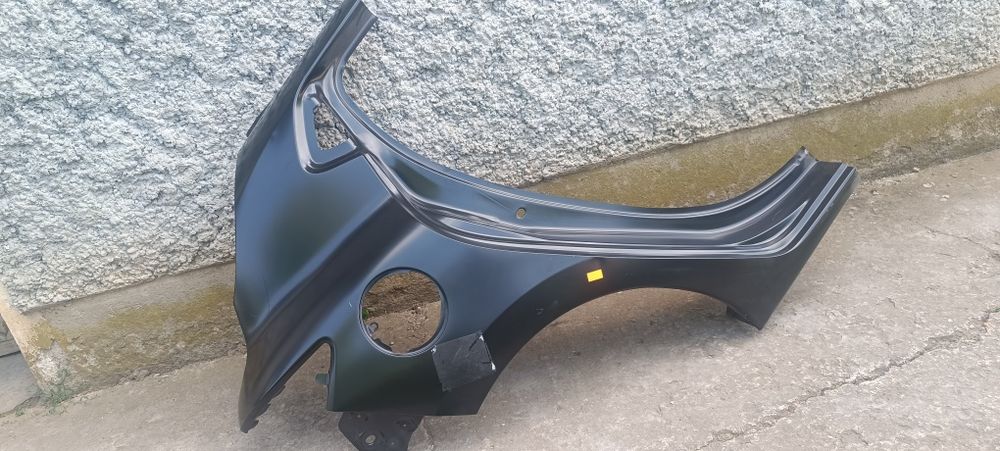 Заден десен калник ( панел) Clio IV