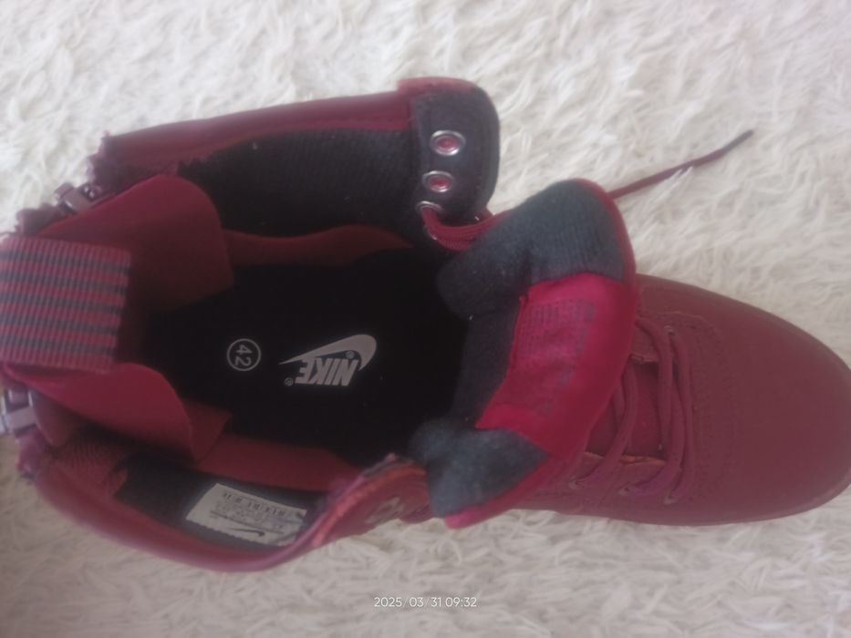 Кроссовки демисезонные