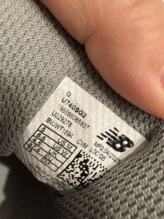 Кроссовки New balance 740 оригинал