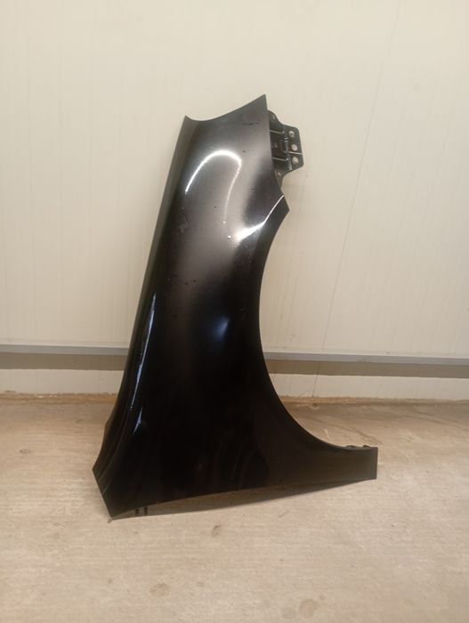 Aripa dreapta fata Vw Golf 5