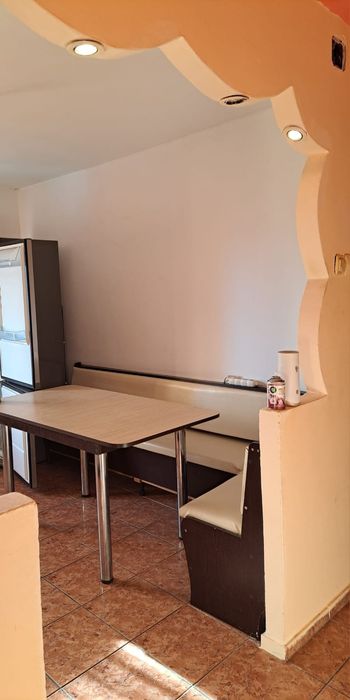 Închirie apartament 2 camere