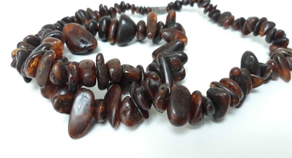 Vechi colier din chihlimbar natural baltic, cognac inchis
