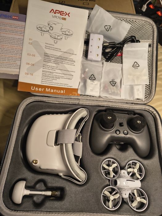Комплект за FPV дрон APEX VR70 4.0състезателен дрон с изглед от първо
