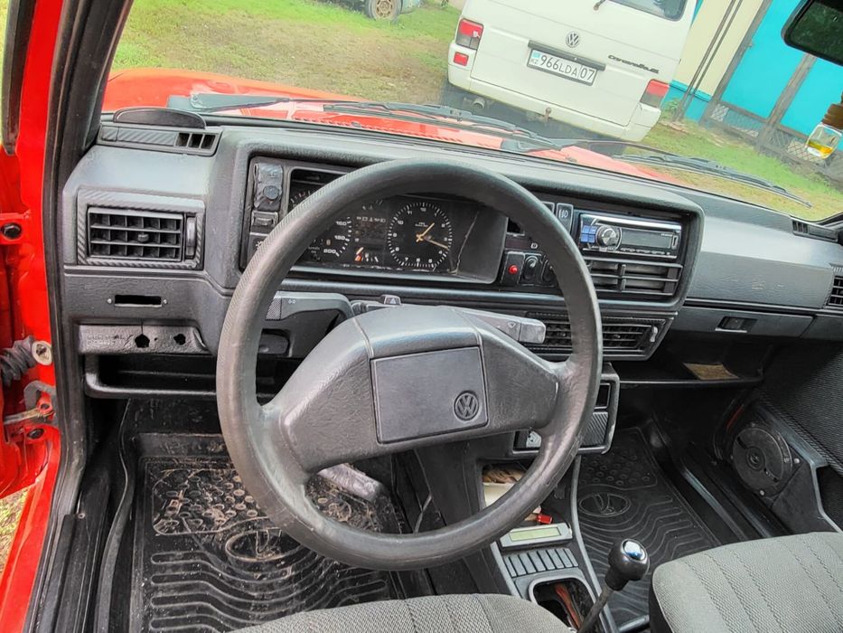 Продам Volkswagen Golf 2