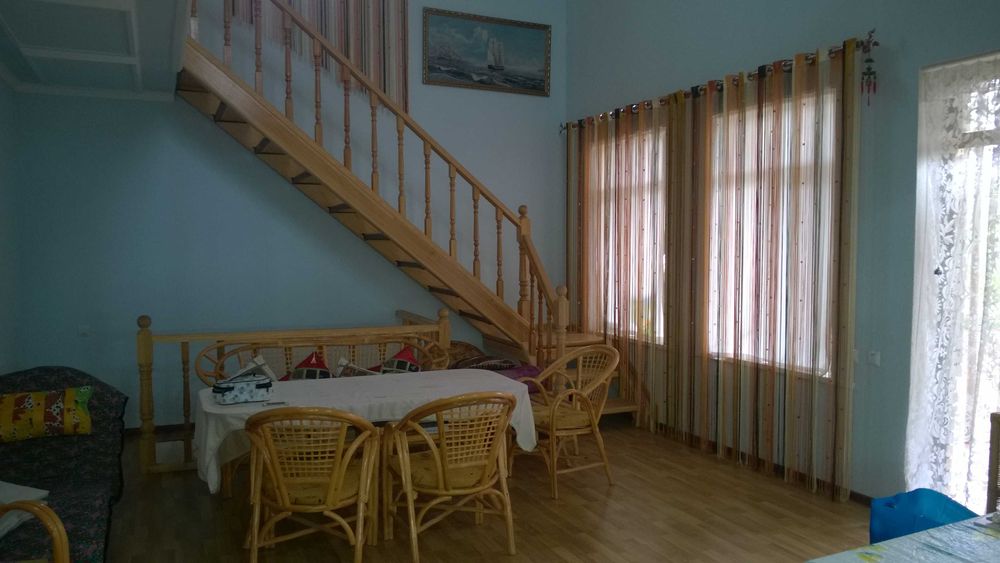 Продается своя 2х этажная уютная дача с бассейном и плодовым садом