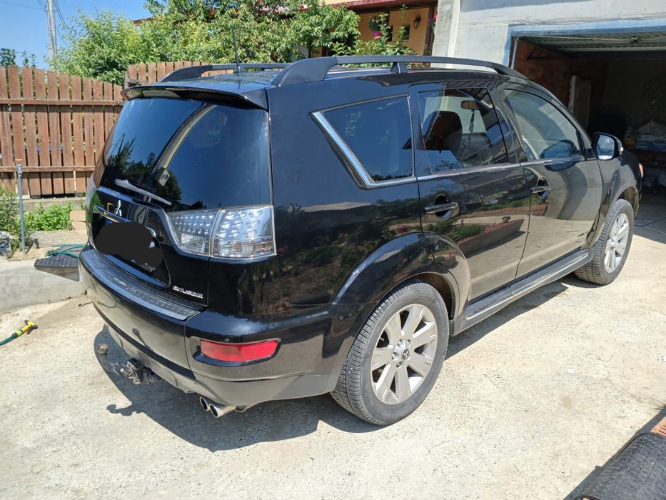 Vand Mitsubishi Outlander