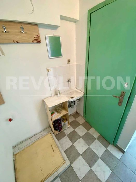 Продава се Магазин в Пловдив, Център - 20 кв.м за 1800 €/кв.м - Снимка #3