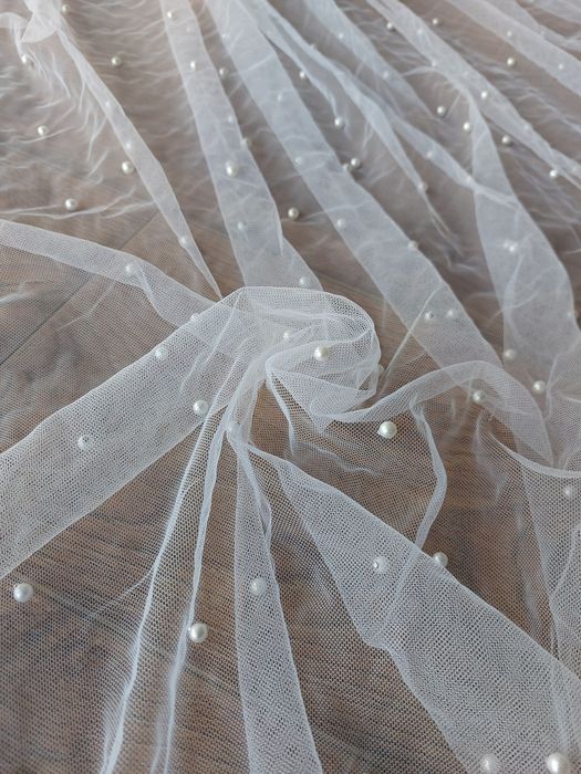 Дълъг Булчински Воал Тюл Перли Бяло Забулване Сватбена Рокля