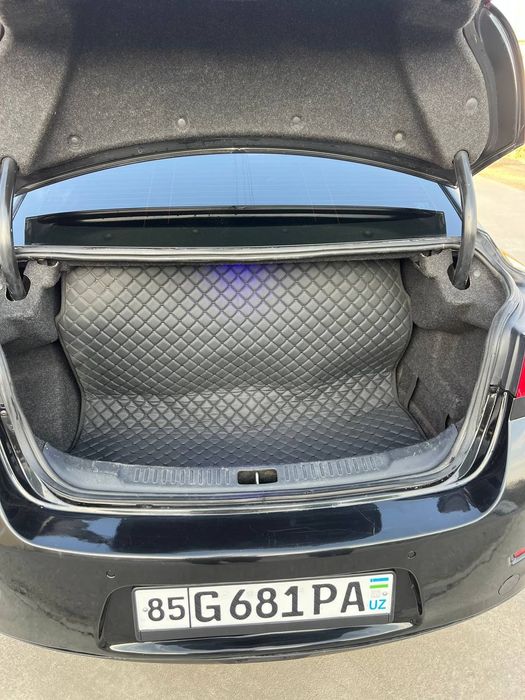 малибу 2012 афтамат. срочна