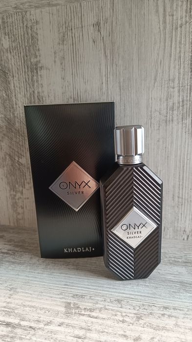 Khadlaj onyx silver подобен на   Parfums de Marly Castley