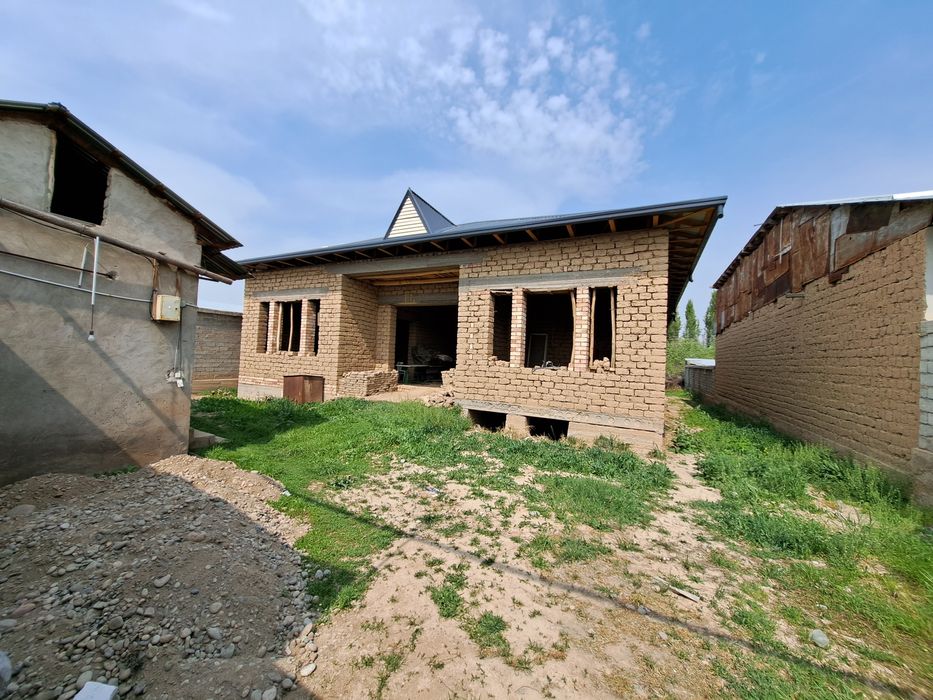 Участка сотилади 13 сотих