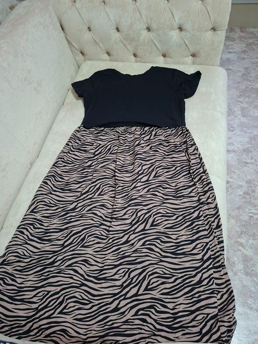 Продам женские джинсы,