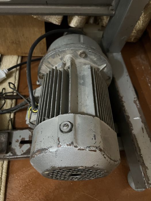 Швейная машинка прямошовная