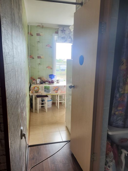 Продам квартиру. Договорная.