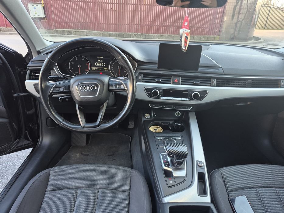Audi A4, B9, 2016