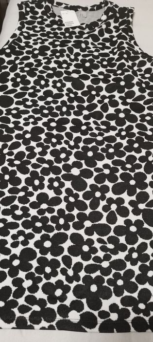 Нова рокля ХХЛ.С етикет.18лв.