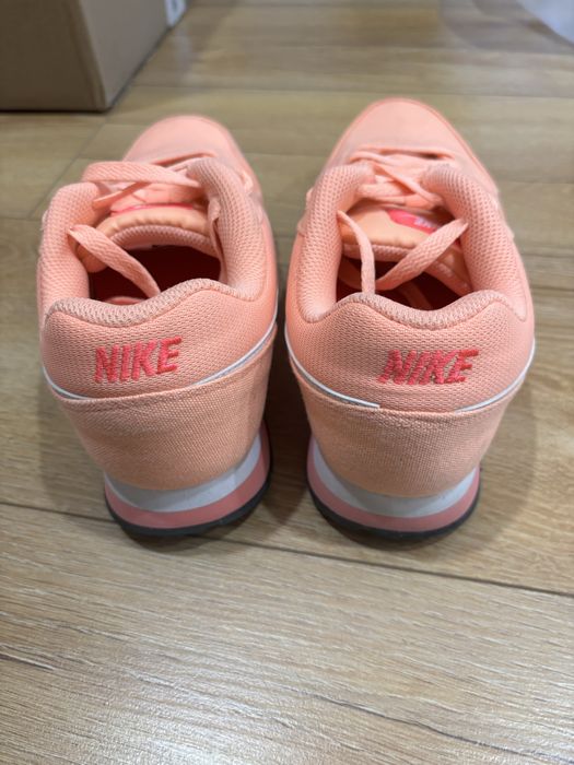 Сникърси Marc O’Polo и маратонки Nike