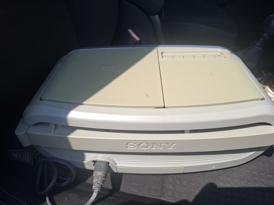 Radiocasetofon cu CD Sony CFD-S05 perfect funcțional