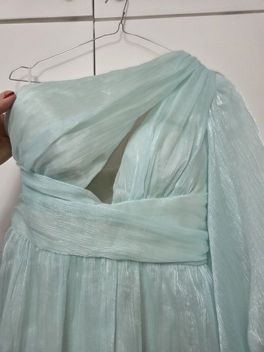 Официална рокля размер ХС-С 39 евро и други рокли