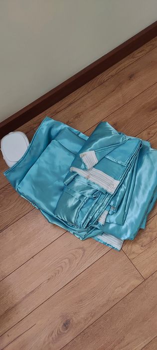 Продам тюль 3 шт. И шторы