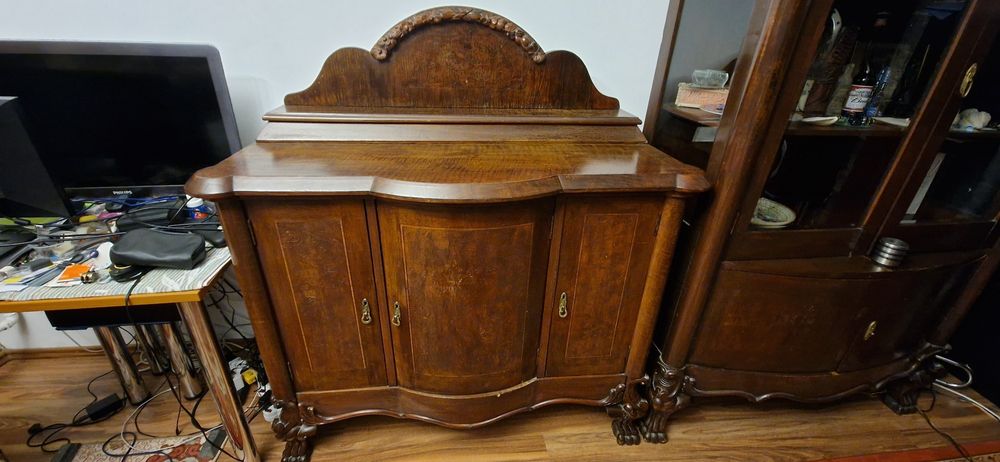 Mobila vintage veche antica vitrina + comodă