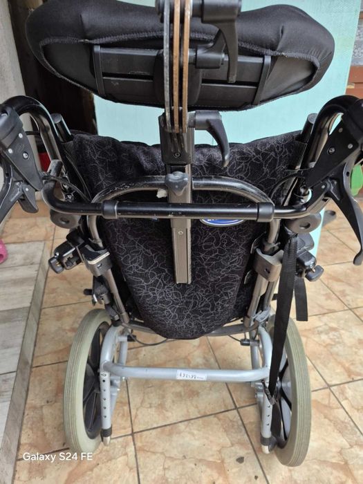 carut carucior handicap dizabilitati scaun cu rotile