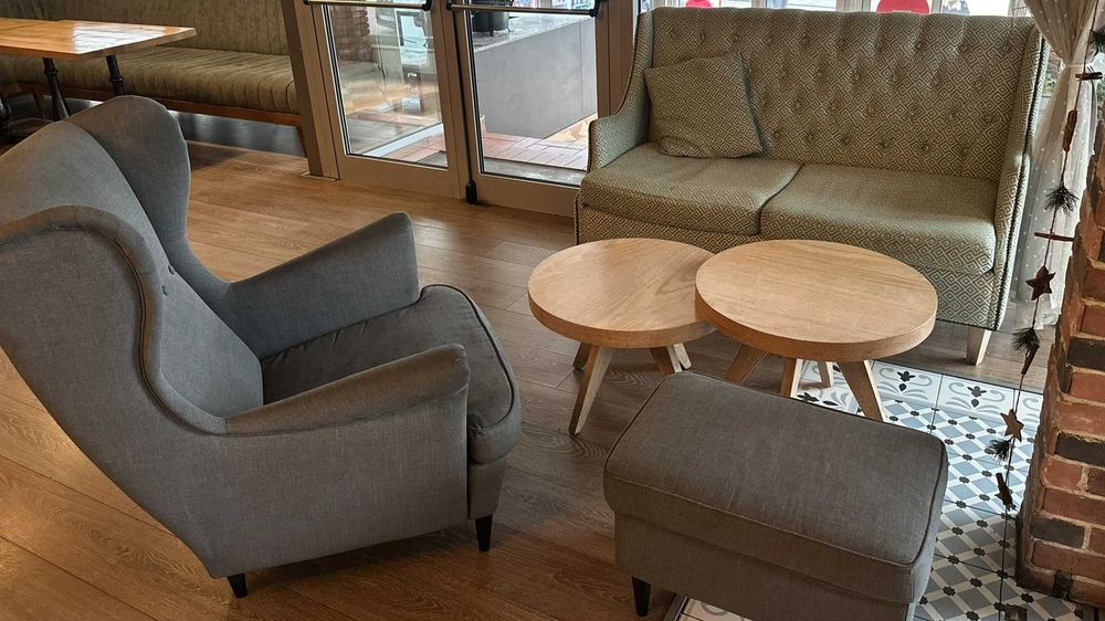 Комплект кръгли масички за кафе