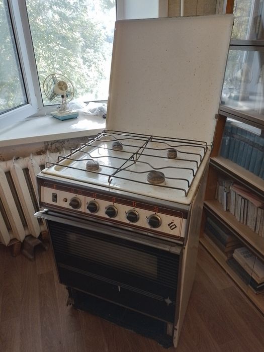 Продам газплиту рабочую