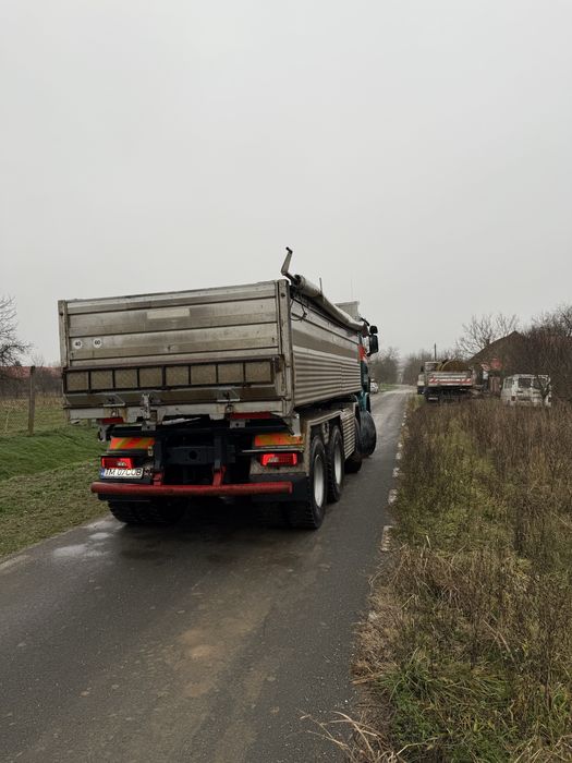 Scania R420. Basculanta 8x4