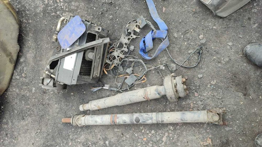 Запчасти от бмв е36