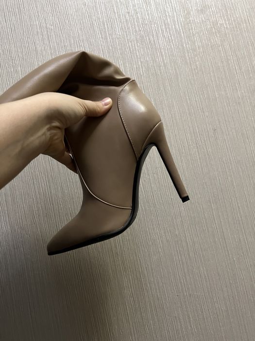 Женские сапоги