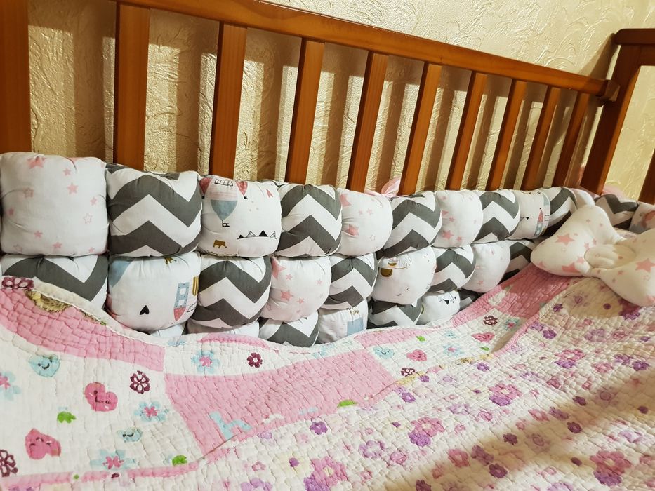 Продам манеж с бортиками