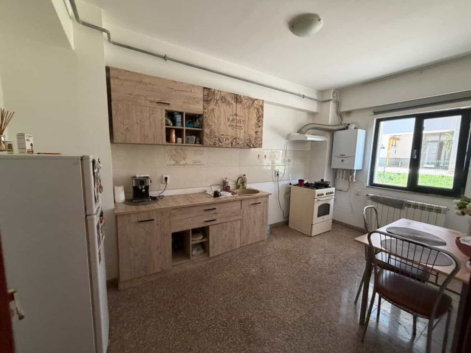 Apartament semidecomadat 2 camere