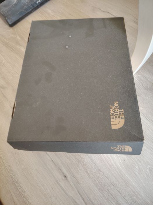 Обувки North Face