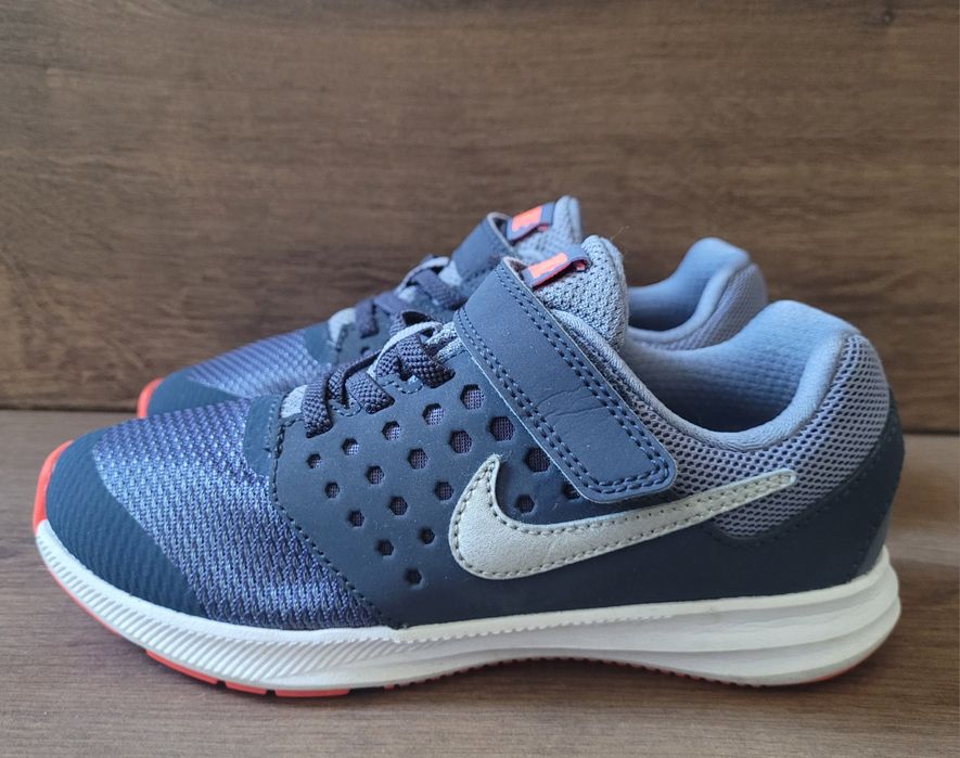 Като нови!Детски маратонки Nike-31номер