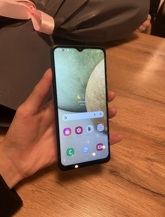 Продам Самсунг А12 64gb