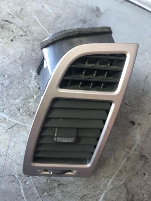 grila aerisire bord dreapta hyundai i20