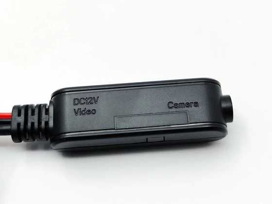 Auto-Vox CAM7 – cameră de marșarier pentru mașină