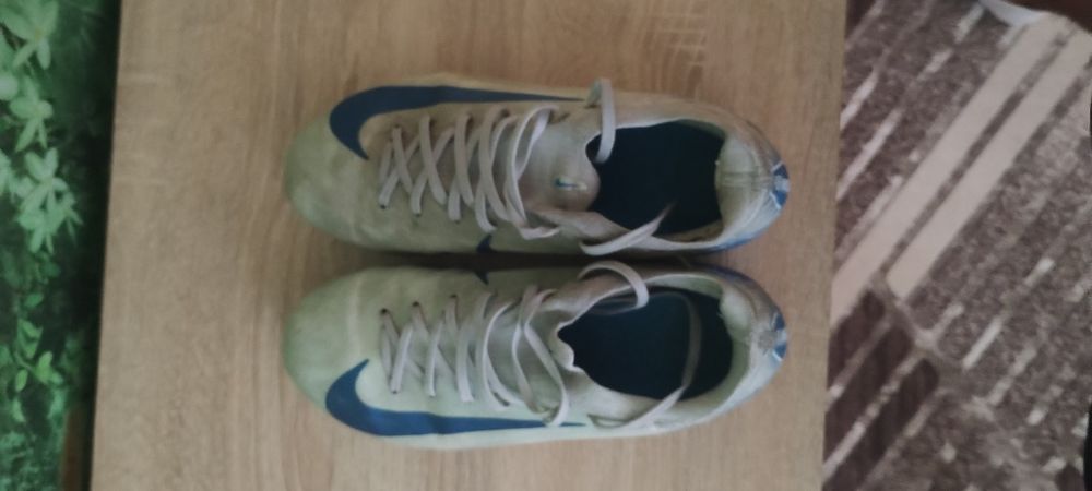 Бутонки Nike Mercurial