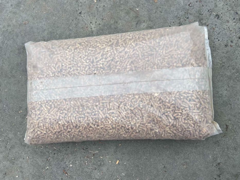 Peleți molid A1 Pelet pin A1 saci 15 kg 29 Ron sac cu TVA inclus
