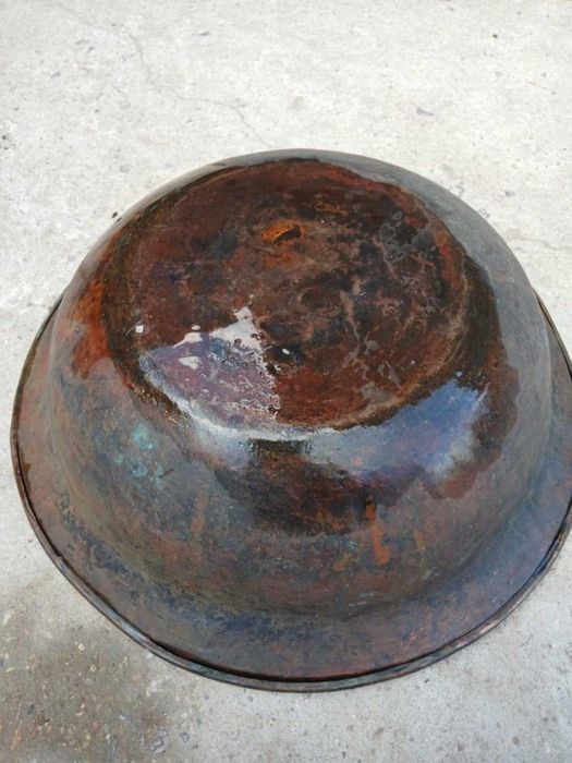 Стар меден леген