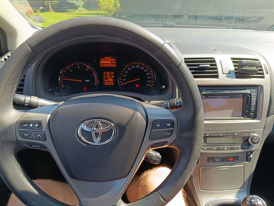 TOYOTA Avensis 2010 — imagine 4